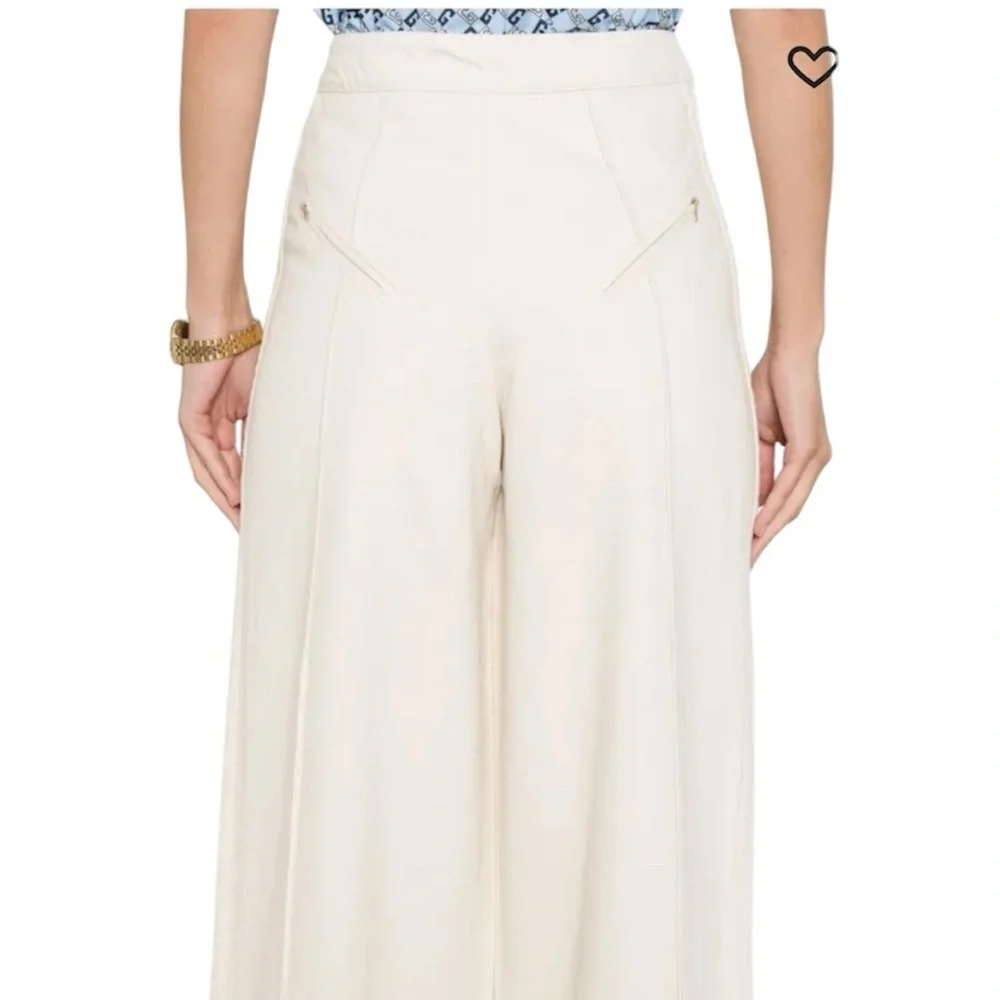 NWT Womens adidas Montreal jeans. Wide leg. Measured 16.5” waist. 31.5” inseam. - Picture 4 of 10